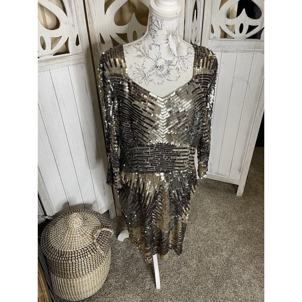 Shail K Sequin Metallic Gray Silver Gold Cocktail Fit & Flare Dress Size 18